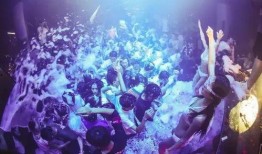 唐山酒吧爆料视频最新版,现场混乱，细节令人震惊