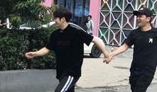 王嘉尔最新爆料新闻视频,揭秘幕后的精彩瞬间与幕后故事